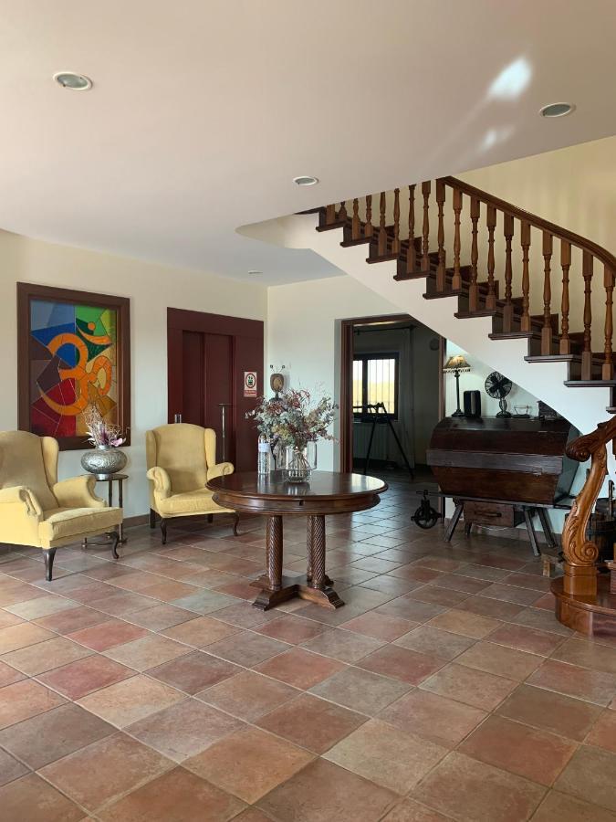 Mas Duc Guest House Brunyola Bagian luar foto