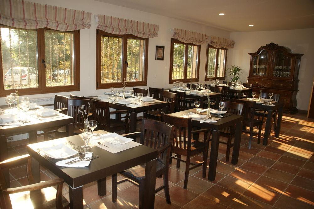 Mas Duc Guest House Brunyola Bagian luar foto