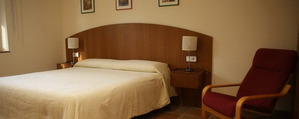 Mas Duc Guest House Brunyola Bagian luar foto