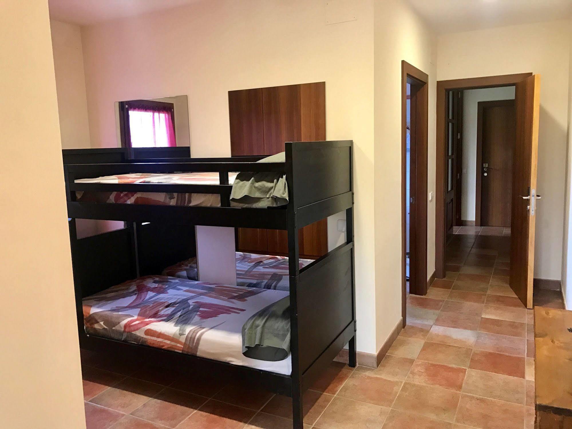 Mas Duc Guest House Brunyola Bagian luar foto